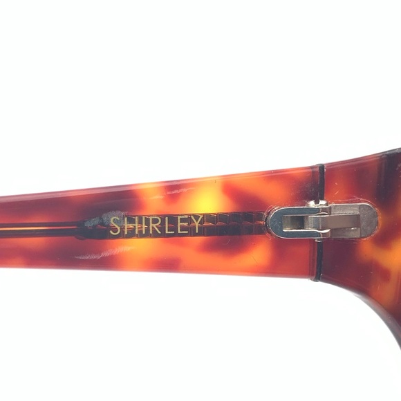 Liz Claiborne Shirley Tortoise Oval Sunglasses Frames - Picture 6 of 6